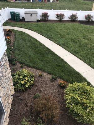 Landscaping, designing, mulching and Lawn Service.