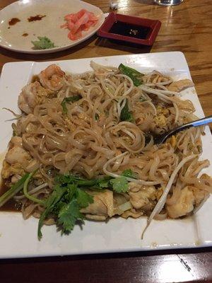 Not the pad Thai I'm used to, but can chilis cilantro limes and shrimp be bad? Not really.