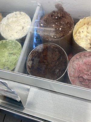 The 2 vegan ice creams are in front