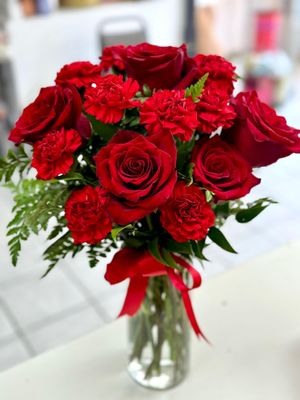 Roses and Carnations Bouquet with Crystal Vase