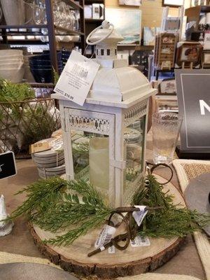 Lantern centerpiece idea