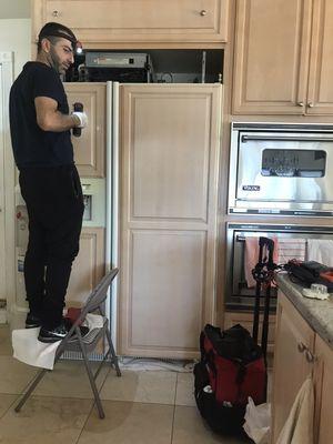 BUILD IN KITCHENAID REFRIGERATOR