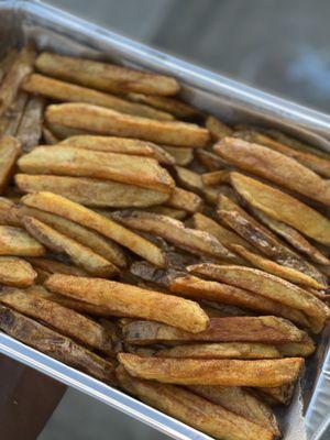 Small tray cajun fries $25
 Feeds about 3-4 people