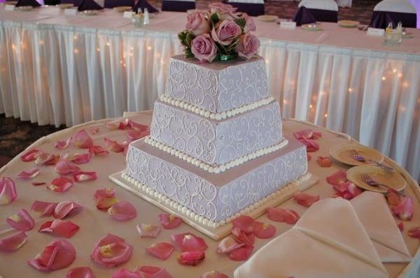 Custom Wedding Cakes By Penny - Worcester MA Cake Caterer