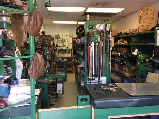 Shop full of machines for any project!