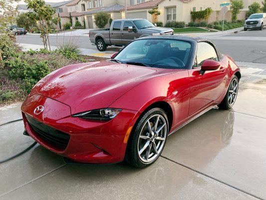 Mazda Miata Detailed 4/10 full exterior + interior detail with a claybar package!!