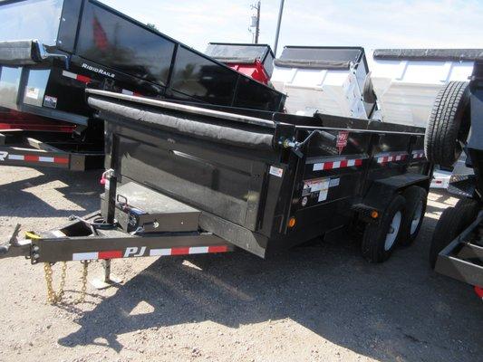 Tucson Trailer Co. stocks an impressive selection of dump trailers from PJ, Lamar and Five Star.