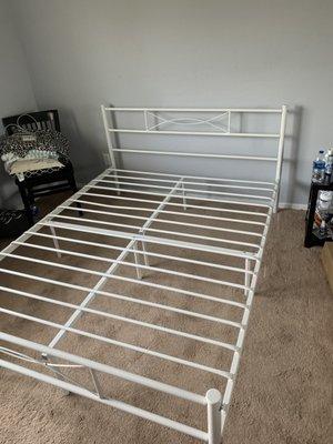 Bed railing assembly