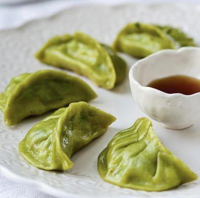 Amazing Momo: Tibetan Dumpling Delight