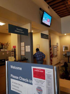 Reception check-in 1st floor