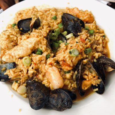 Paella jambalaya