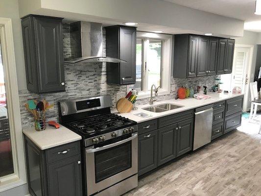 Updated kitchen maintaining existing soffits.