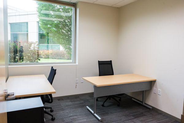 All-inclusive large offices for rent month-to-month