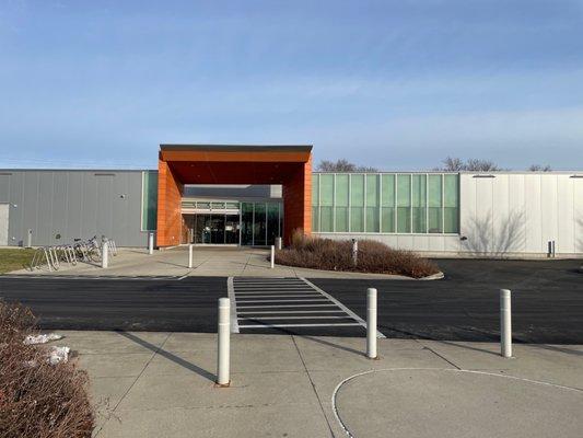 Columbus Metropolitan Library  - Whitehall Branch