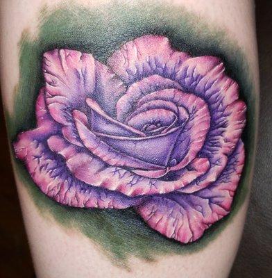 Realistic rose