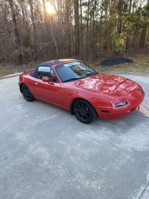 Shining Mazda Miata