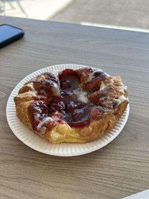 Cherry danish