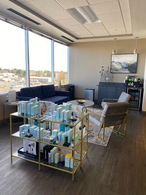 Image of Rejuvenate MedSpa Cherry Creek's waiting room lobby area