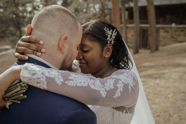 Couple's portraits at Cielo Pines