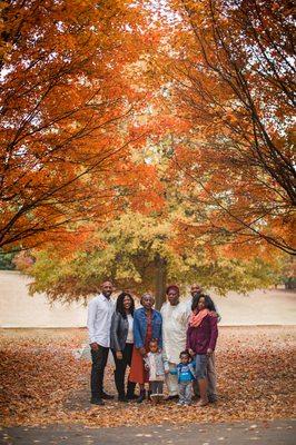 Family Portrait session in Piedmont Park in Atlanta by Samuel Hodges Photography