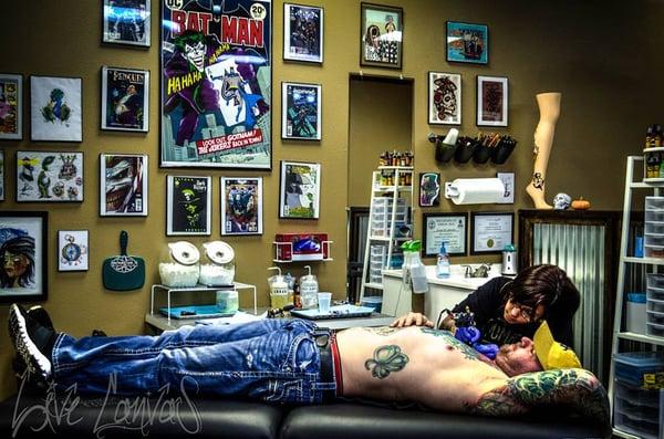 Live Canvas Tattoo Parlor