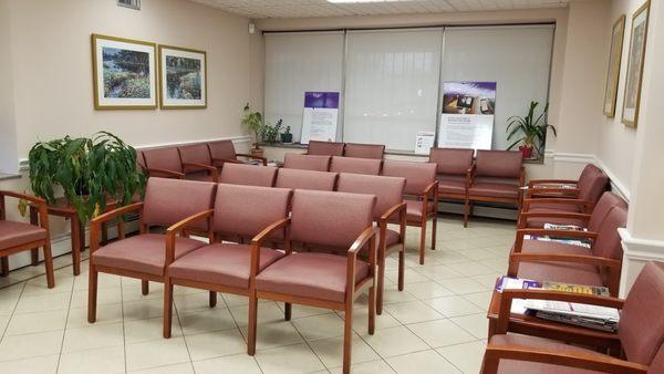 Waiting area at Astoria Foot and Ankle Surgery.