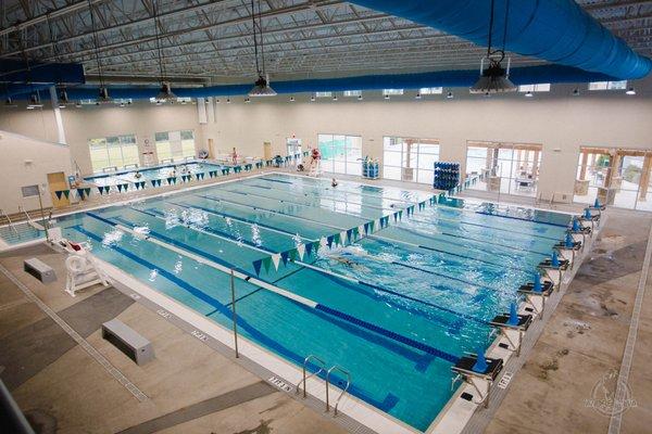 Fit-N-Wise is proud to be home to the only indoor swimming facility in the area. Our comprehensive aquatics program includes swimming teams