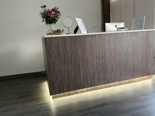 Reception desk