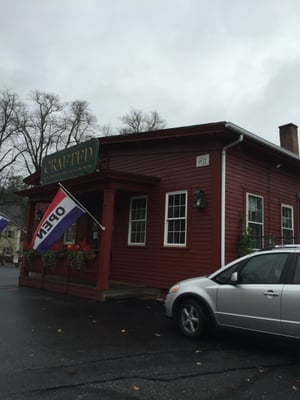 Crafted of Holliston -- 400 Washington Street / Route 16, Holliston           Storefront