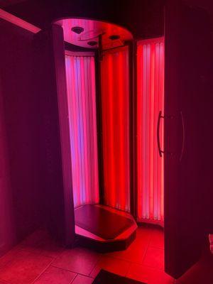 Red light and UV Hybrid session standup