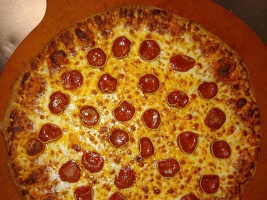 Pepperoni Pizza, Hand tossed