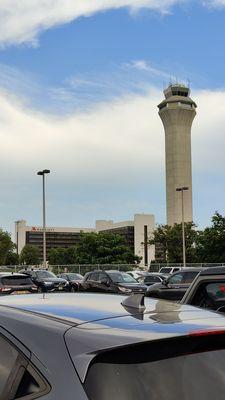 Newark Airport Cell Phone Lot