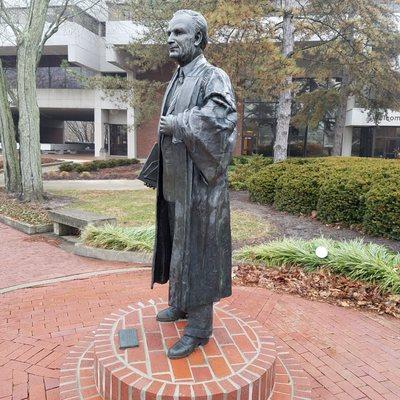 Dr John Morrison statue by Kenneth Ryden 1987 (dedicated 1988)