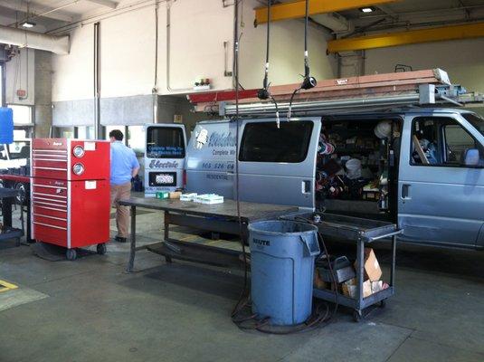 City of Simi Maintenance Garage. Electrical Power & Lighting.