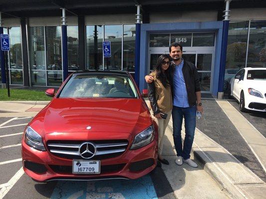 Happy Customers at Mercedes-Benz of Tysons Corner!