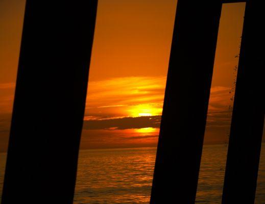 Sunset "Venice Beach fishing pier"Venice Beach, Florida.December 2023.