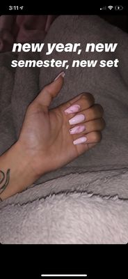 nails