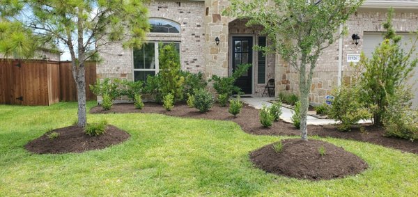 Mulch Bed Installation