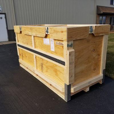 Heavy duty reusable trade show quality crate for multiple round trips.

Removable lid and hinged front half-panel for easy access.