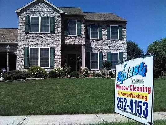 house foamwashing /pressurewashing by splash window cleaning & powerwashing in PA