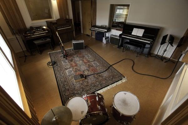 Tracking Room