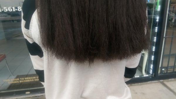 This is my daughter's "straight" haircut. Went back for them to fix or refund but they were closed (3hrs earlier tgan posted).