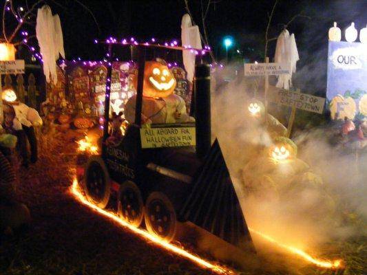 KP PUMPKIN Trail ..     dare to board    PHANTOM RAIL?