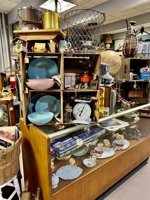 Vintage Collectibles and Antiques