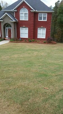 Pine straw installation in Gardendale