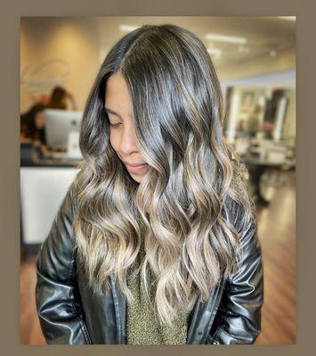 Beautiful bronde by Andrea