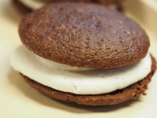 Classic Maine Whoopie pies