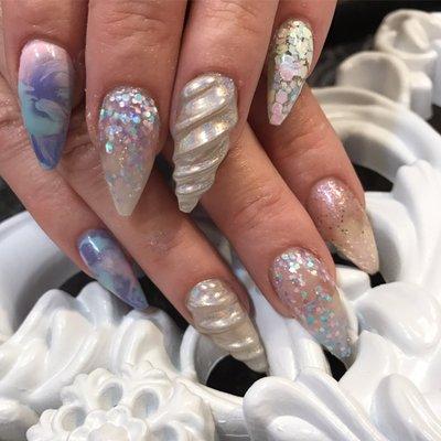 Fantasy nails