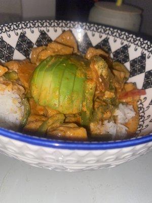 Avocado red curry with tofu. Delicious