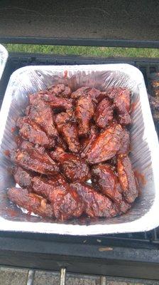 Delicious Party Wings available by the lbs.